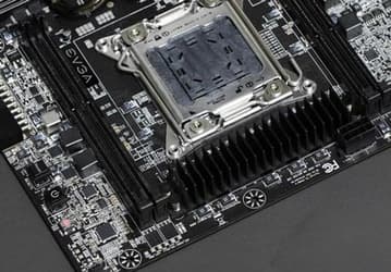 EVGA готовит к выпуску системную плату на чипсете Intel X79