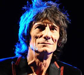 Ronnie Wood получил две награды 2011 Arqiva Commercial Radio Awards