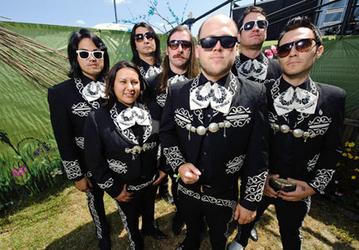 Mariachi El Bronx объявили о выходе второго альбома