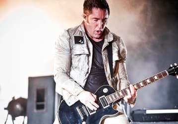 Trent Reznor советует фанам не покупать переиздание Pretty Hate Machine