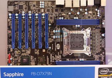 Sapphire показала на Computex 2011 свою версию материнской платы для процессоров Sandy Bridge-E