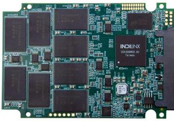OCZ демонстрирует на Computex 2011 свой первый SSD на базе контроллера Indilinx с поддержкой интерфейса SATA 6 Гбит/с
