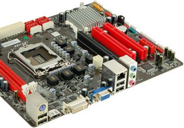 Системная плата BIOSTAR H67MH рассчитана на процессоры Intel Core второго поколения