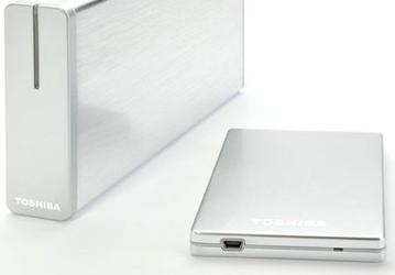 Toshiba анонсировала внешние жесткие диски STOR.E STEEL S и STOR.E ALU 2S, поддерживающие USB 3.0