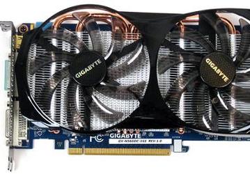 Карта GIGABYTE GV-N56GOC-1GI имеет кулер с двумя 100-миллиметровыми вентиляторами