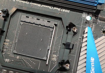 Три материнские платы MSI с процессорным гнездом AM3+ появились в европейских интернет-магазинах