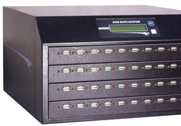 Устройство Kanguru USB Duplicator может создавать до 43 копий USB-накопителя одновременно