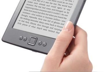 Себестоимость самого дешевого устройства Amazon Kindle равна $84, а продается оно за $79