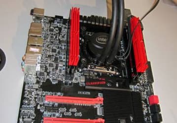 EVGA выбрала авианосец USS Hornet местом для презентации системной платы X79 Classified