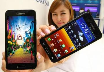 Samsung представила смартфон Galaxy S II HD с поддержкой LTE