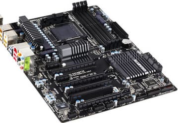 Ассортимент Gigabyte пополнила плата 990FXA-UD3 1.2 с процессорным гнездом AM3+ 