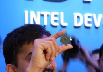 IDF 2011: процессор Haswell работает от солнечной батареи