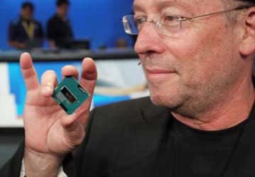 Фото дня: Мули Иден демонстрирует Haswell