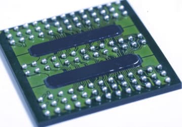 Специалисты Invensas разработали новую технологию упаковки чипов DRAM