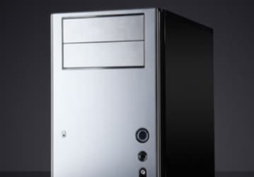 Для снижения шума стенки корпуса Antec SOLO II сделаны двухслойными
