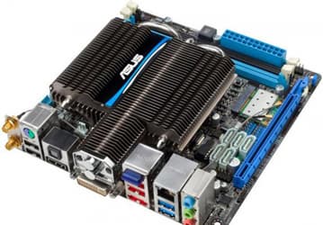 Для системной платы ASUS E45M1-I Deluxe на APU AMD E-450 выбран типоразмер mini-ITX