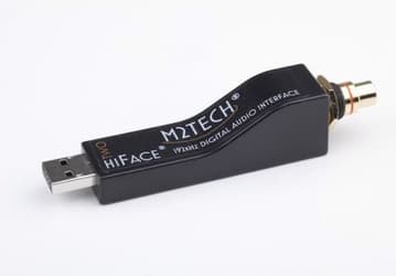 M2Tech hiFaceTWO предоставляет выход S/PDIF за счёт одного порта USB 2.0