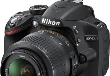 Снижение цен на зеркальные камеры начального уровня заставило Nikon скорректировать прогноз на финансовый год