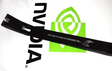 NVIDIA начала продвижение новой 3D-карты, разослав обозревателям гвоздодеры