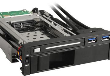 Sharkoon SATA QuickPort Intern Multi помещает в отсек типоразмера 5,25 дюйма два накопителя и два разъема портов USB 3.0