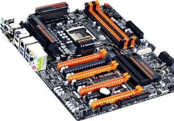 Системная плата GIGABYTE Z77X-UP7 с 37-фазным питанием и четырьмя слотами PCI-Express 3.0 представлена официально
