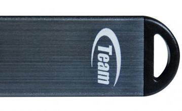 Team выпустила USB-накопитель С117