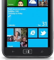 Samsung ATIV S — первый смартфон компании под управлением Windows Phone 8