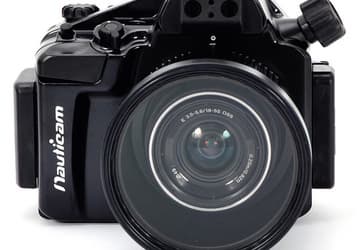 Подводный бокс Nauticam NA-NEX5R предназначен для камеры Sony NEX-5R 
