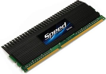 Четырехканальные наборы модулей памяти DDR3 Super Talent Quadra объемом по 4 ГБ рассчитаны на частоту 1866 МГц