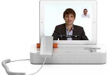 Invoxia AudiOffice — стыковочная станция, которая позволяет использовать iPad или iPhone для VoIP