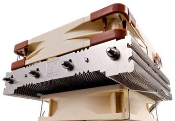 Низкопрофильный процессорный охладитель Noctua NH-L12 можно использовать с одним или двумя вентиляторами