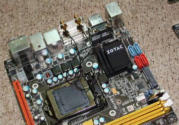 ZOTAC показала системные платы типоразмера Mini-ITX на базе чипсета H77