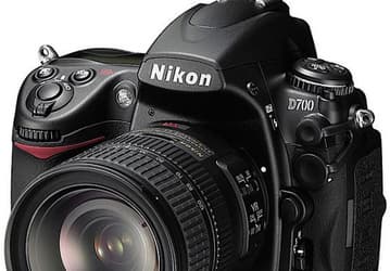 Камеры D700 и D300s покидают ассортимент Nikon