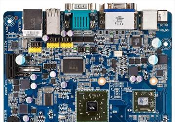 Основой системной платы Gigabyte M7V90PI стал чипсет VIA VX900