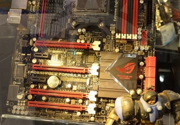 ASUS добавляет поддержку Thunderbolt в платы для процессоров AMD