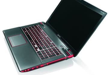 Toshiba адресует ноутбук Qosmio X870 компьютерным игрокам