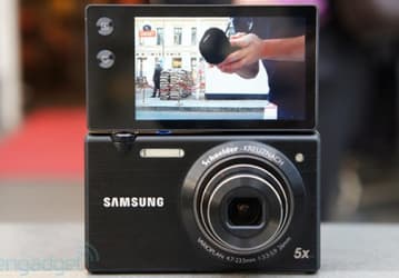 Samsung подумывает о создании компактной камеры с ОС Android