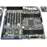 Конструкторы платы ASRock X79 Extreme11 не поскупились на ее оснащение