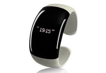 Стильный Bluetooth-браслет для женщин доступен для покупки на Chinavision