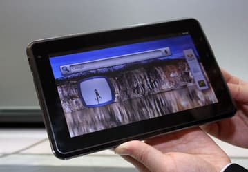 GIGABYTE показала на CeBIT 2012 планшет S700 под управлением Android 2.3