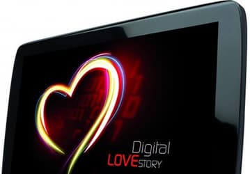 Планшет Medion LifeTab 9516 пришел на смену прошлогодней модели LifeTab P9514