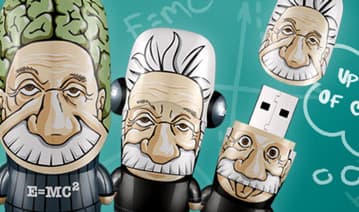 Mimoco отметила 133-летие Эйнштейна выпуском «флэшек» Emcee<sup>2</sup> Einstein и Brainstein MIMOBOT