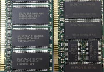 Право купить Elpida досталось Micron