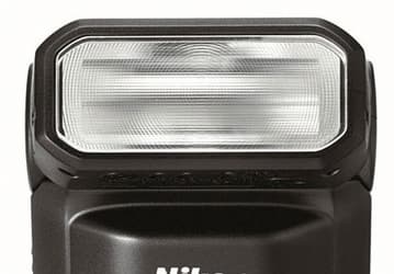 Вспышка Nikon Speedlight SB-N7 рассчитана на использование с камерами Nikon 1 V1 и 1 V2