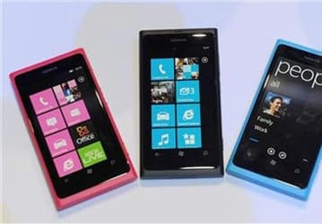 Nokia снижает цены на смартфоны с Windows Phone