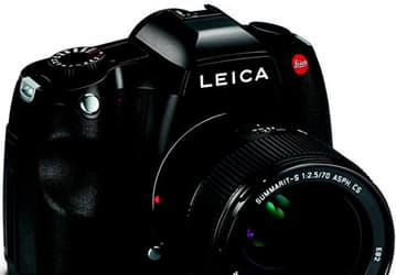 Представлена камера среднего формата Leica S