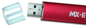 В накопителях Mach Xtreme Technology MX-ES флэш-память типа SLC NAND объединена с интерфейсом USB 3.0