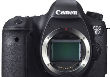 Canon EOS 6D — самая легкая и компактная полнокадровая зеркальная камера в ассортименте японского производителя