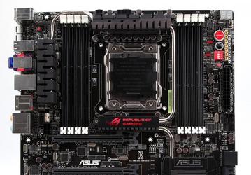 Системная плата Asus ROG Rampage IV Extreme Black поддерживает установку до четырех 3D-карт и 64 ГБ оперативной памяти