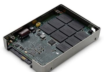 HGST выпускает первые в отрасли SSD с интерфейсом SAS 12 Гбит/с